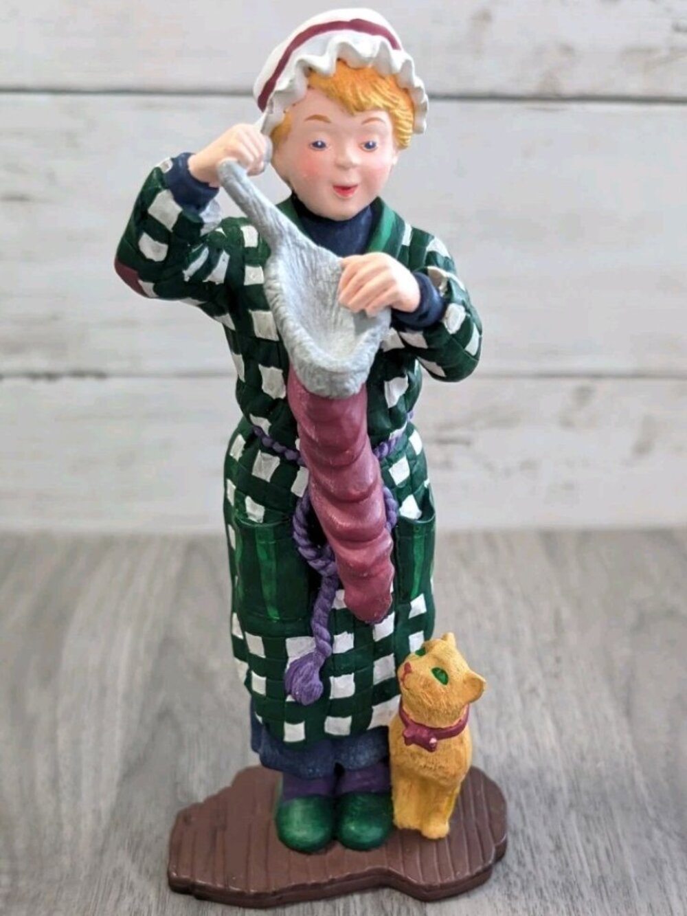 Departmnt 56 All Through The House Sue Ellen Christmas Vintage Figurine